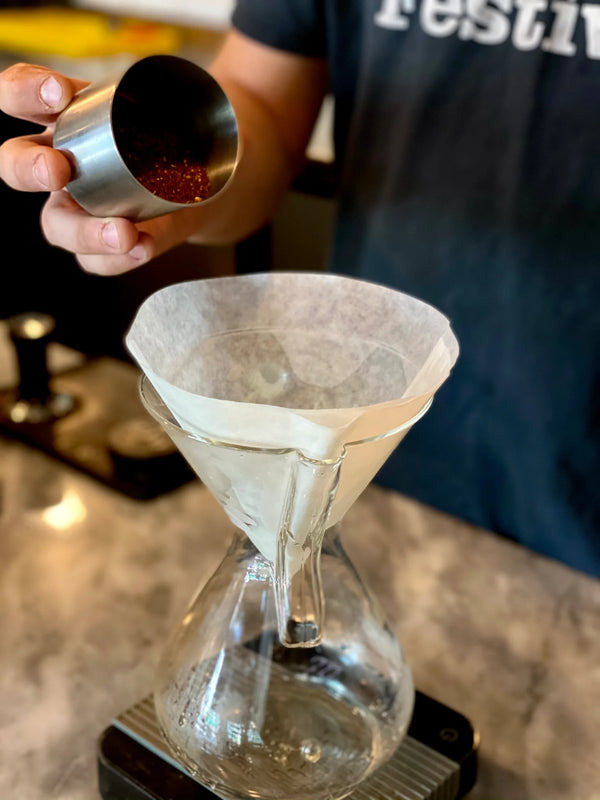 Chemex demleme adımı 1