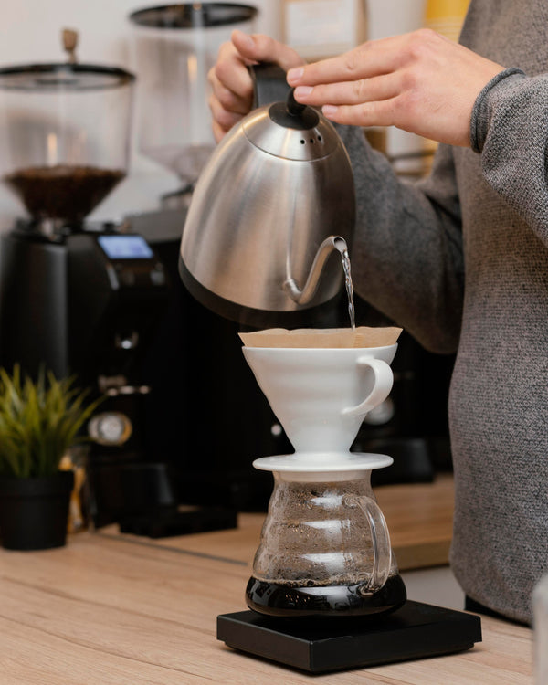 V60 demleme adımı 2