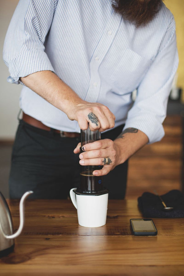 Aeropress geleneksel metot adımı 3